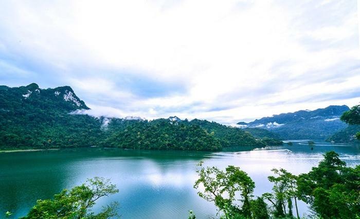 Tran Thuc Homestay-Ba Be エクステリア 写真